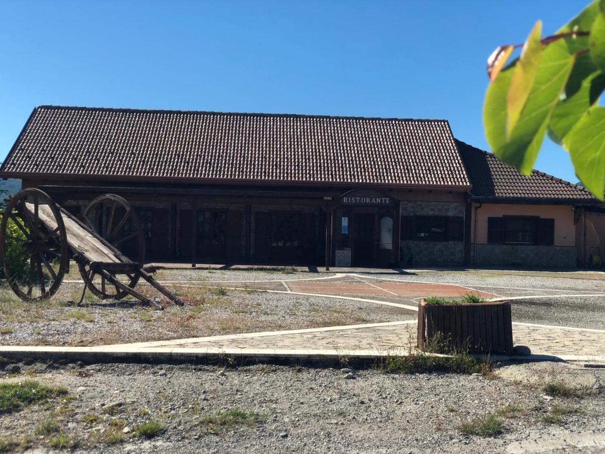 Hotel Pietrapanna Calvello Dış mekan fotoğraf