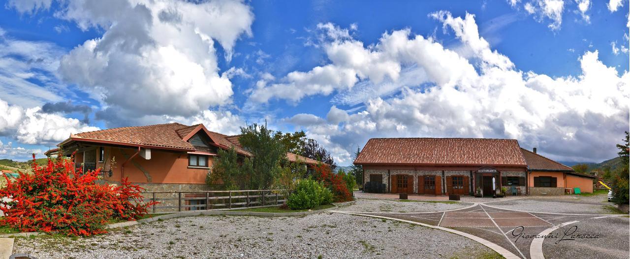 Hotel Pietrapanna Calvello Dış mekan fotoğraf