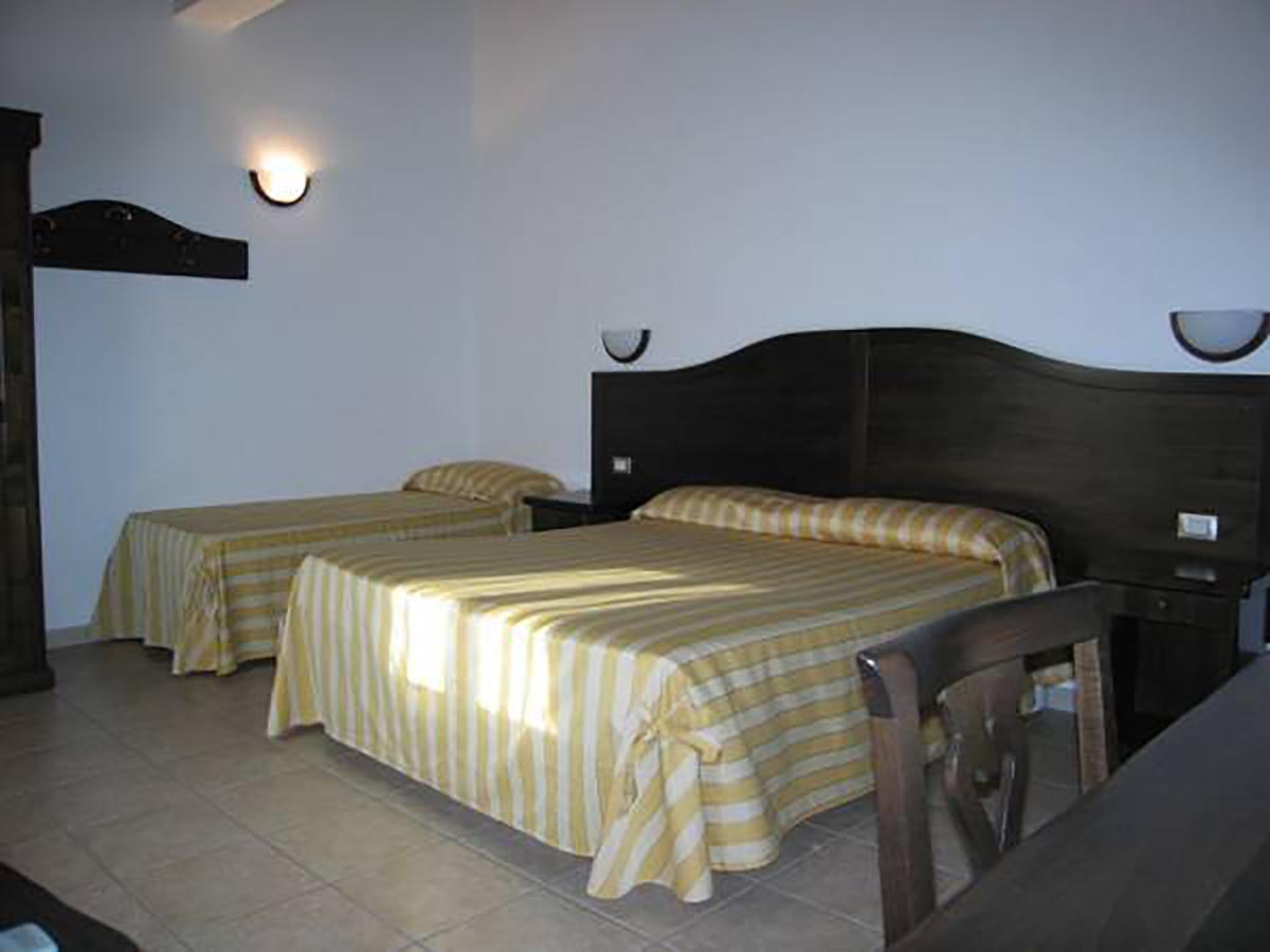 Hotel Pietrapanna Calvello Dış mekan fotoğraf